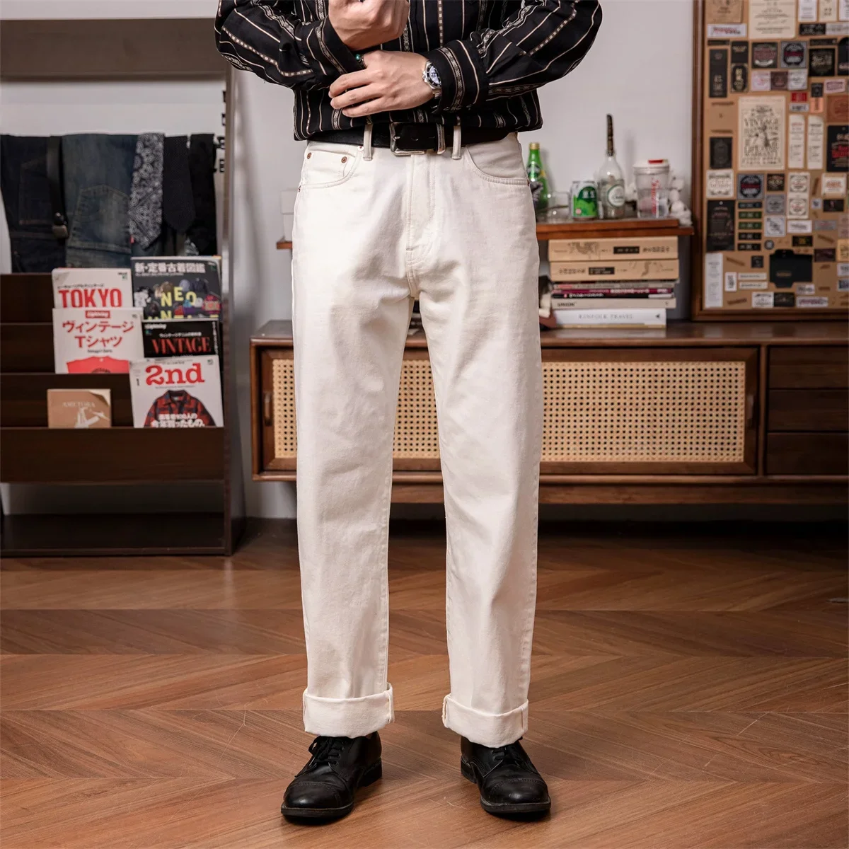 Red Tornado 55501 White Relaxe - đánh giá và giá Levis Jeans 501